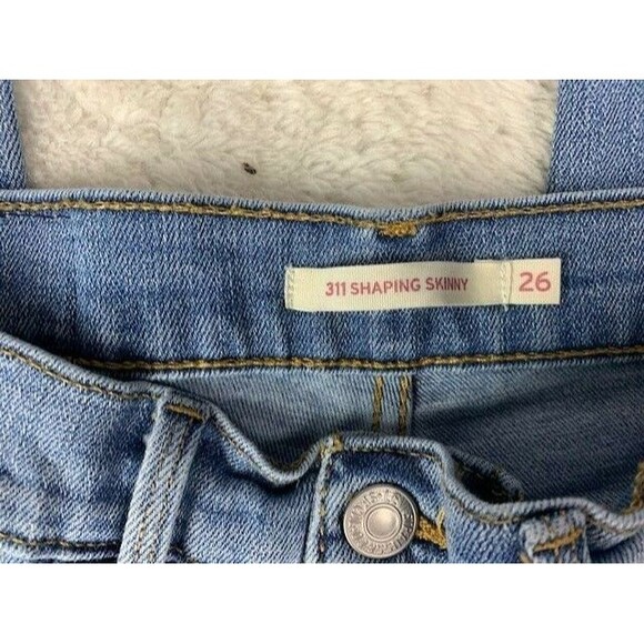 Levi's Size 26 Womens Jean 311 Shaping Skinny Stretch Mid Rise Rip Torn Distress - Picture 3 of 4